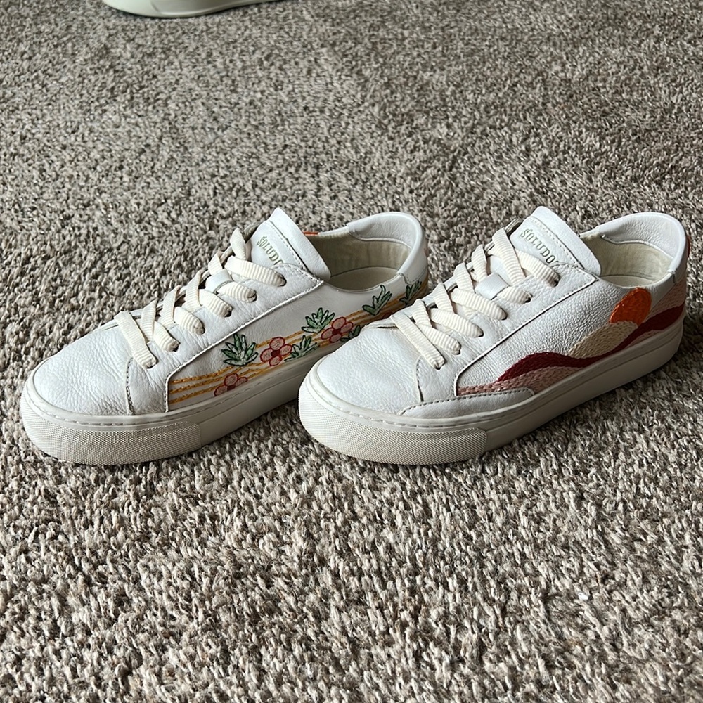 Soludos “Hawaiian Fauna Platform” sneakers. Size 8, worn 3x. No defects.
